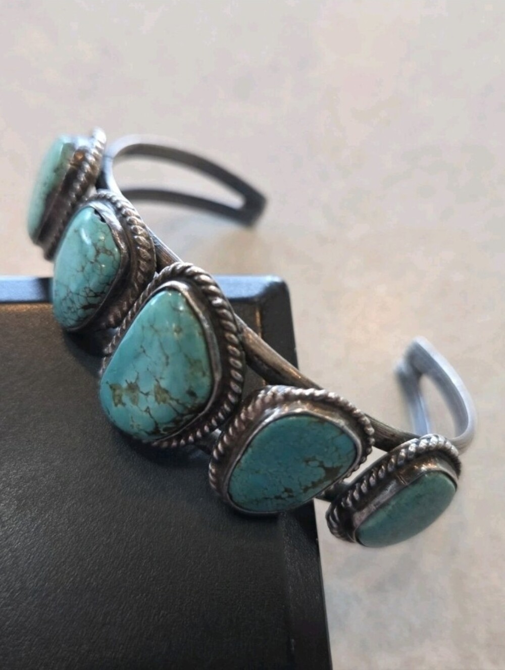 Vintage Native American Navajo Five Stone Sterling Silver & Turquoise Bracelet
